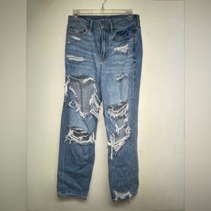 American eagle mom jeans size 6 a